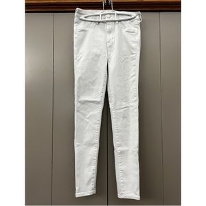 American Eagle white jeans, size 4 regular
